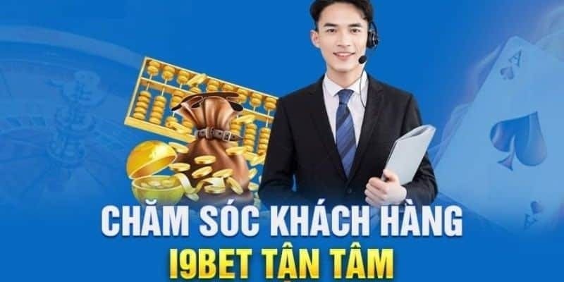 Tư vấn viên tại nhà cái i9bet luôn hoạt động chuyên nghiệp 